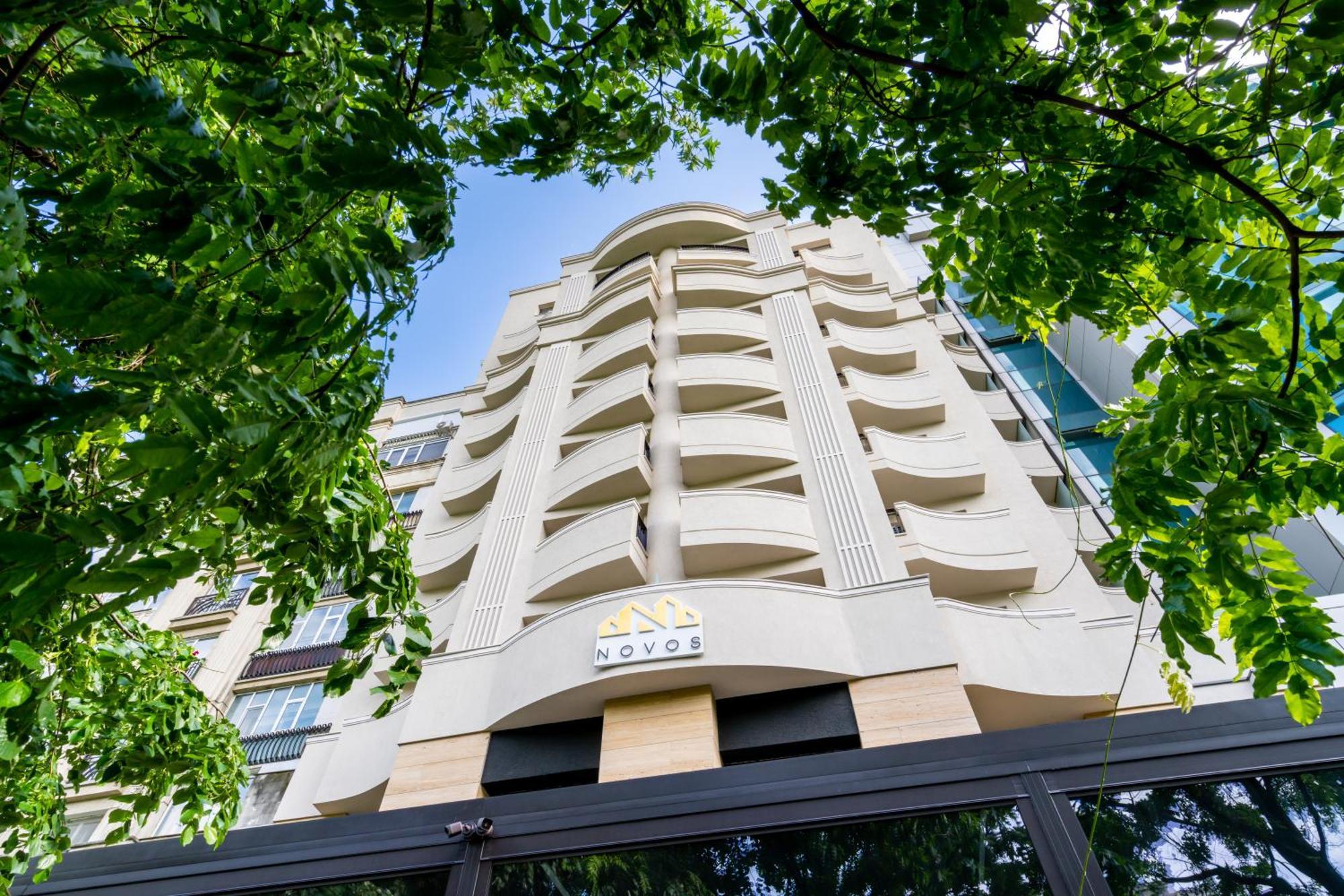 Novos Luxury Suites Bucarest Esterno foto